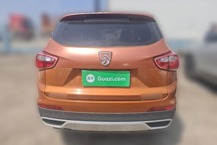 Used Baojun 510 2017 1.5L manual Comfort trim