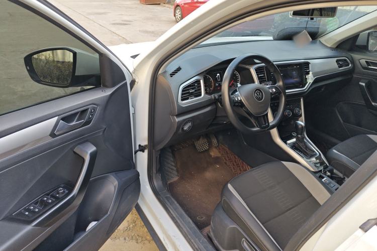 Used Volkswagen T-ROC 2022 280TSI DSG Two-Wheel Drive Elite PLUS
