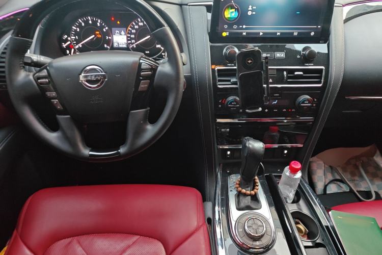 Used Nissan Patrol  Center Console