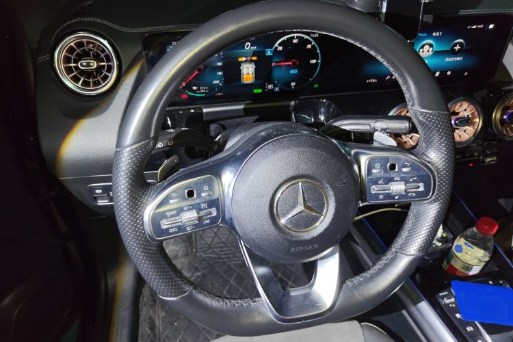 Used Mercedes-Benz EQA 2022 EQA 300 4MATIC Launch Edition Steering Wheel