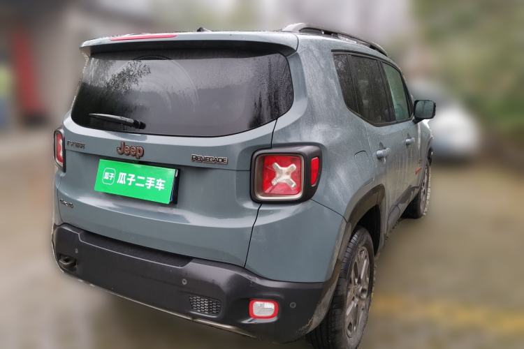 Used Jeep Renegade 2016 2.0L Automatic Four-Wheel Drive 75th Anniversary Tribute Edition Rear Right 45 Deg