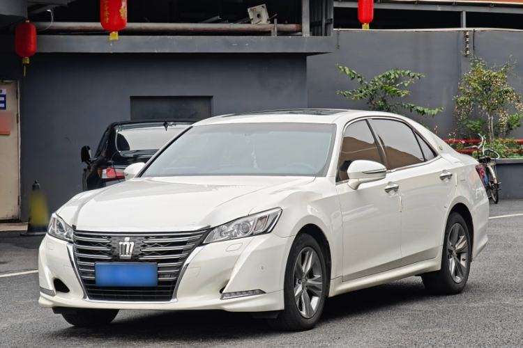 Used Toyota Crown 2015 2.0T Fashion Edition