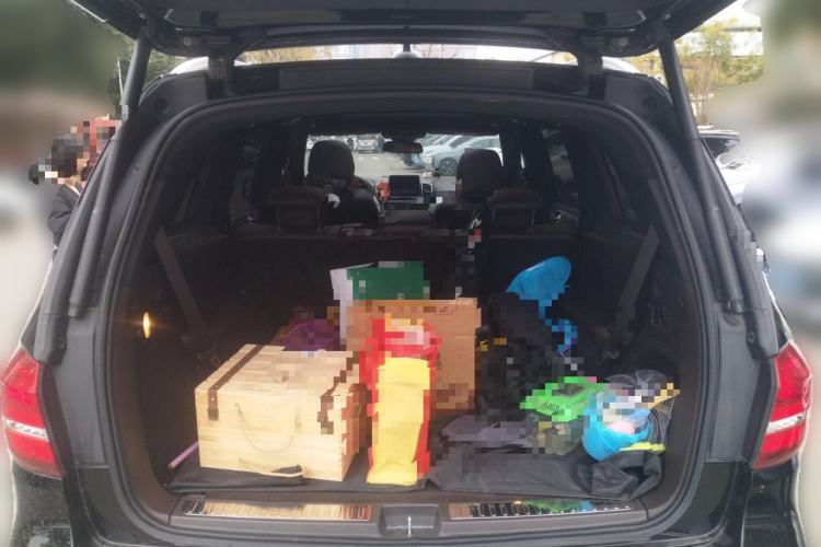 Used Mercedes-Benz GLS 2017 GLS 400 4MATIC Fashion Edition Trunk