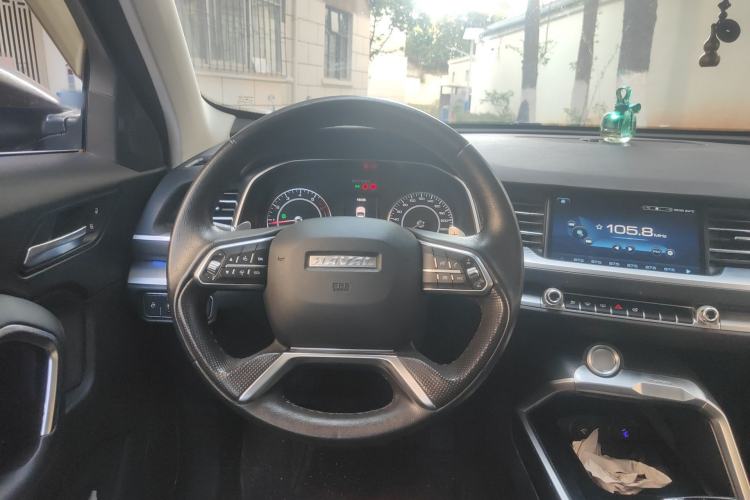 Used Haval H6 2017 Blue Label 2.0T Automatic Two-Wheel Drive Smart Edition
