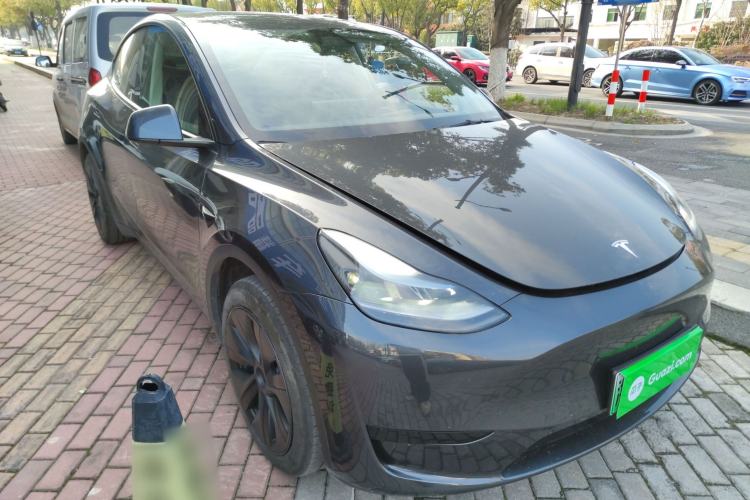 Used Tesla Model Y 2024 Rear-Wheel-Drive Version