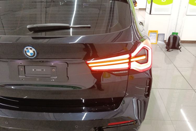 Used BMW iX3 2024 Leading Model
