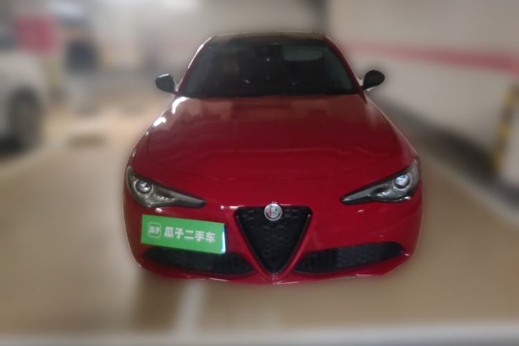 Used Alfa Romeo Giulia 2020 2.0T 280HP Midnight Phantom Limited Edition Front