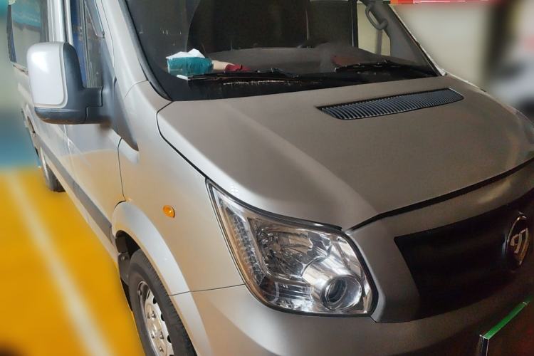 Used Foton Toano 2023 Joy Elephant Multi-Function Model Cummins 2.8T Manual Transmission Long Wheelbase Mid-Roof Design Rear Single Tire—Available in 5/6/7/9-Seater Configurations