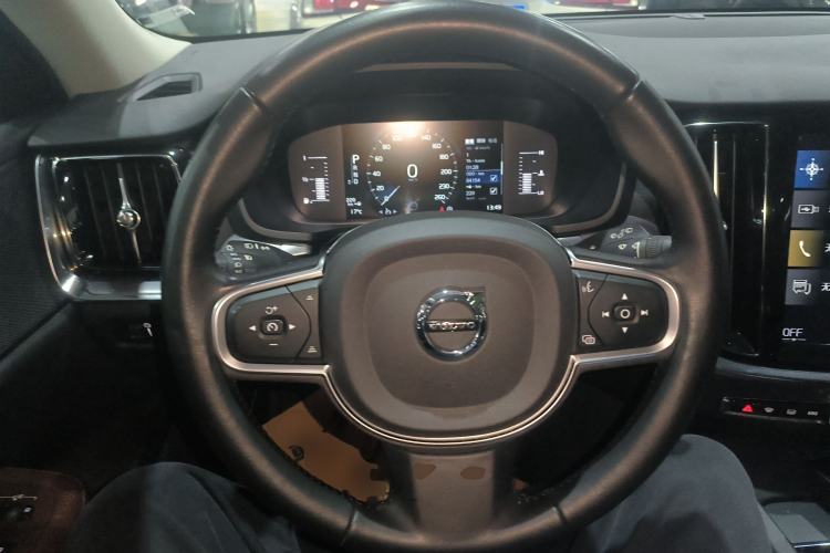 Used Volvo V60 2020 T4 Zhiyi Luxury Edition
