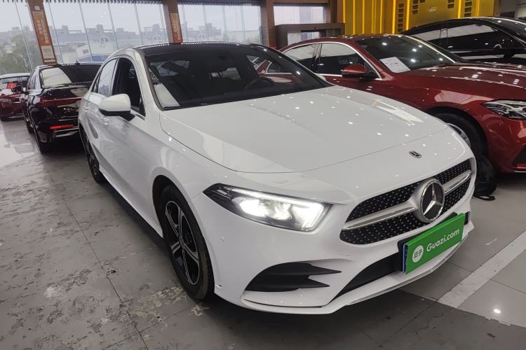 Used Mercedes-Benz A-Class 2022 Revised Version A 200 L Sport Sedan Fashionable Style