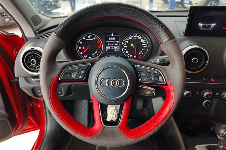 Used Audi A3 2018 30th Anniversary Edition Sportback 35 TFSI Fashion Model Steering Wheel