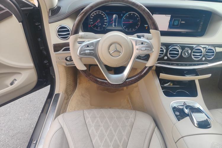 Used Mercedes-Benz Maybach S-Class 2018 S 450 4MATIC Steering Wheel