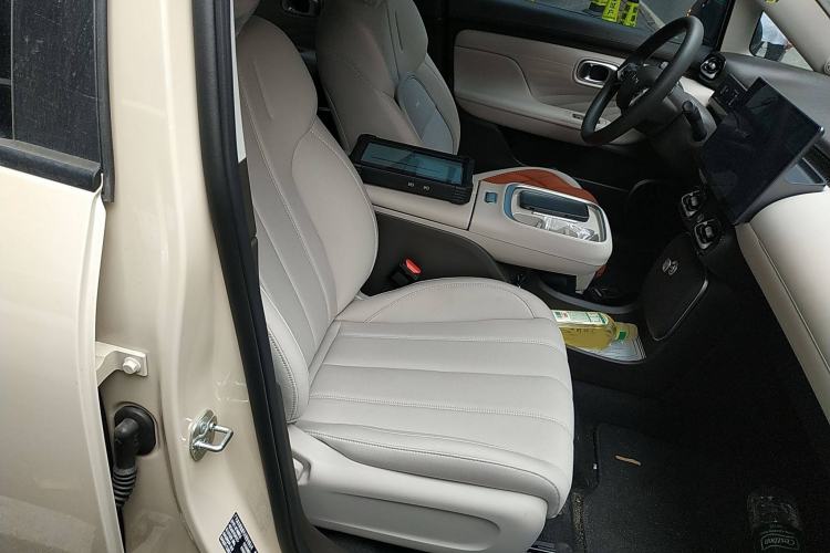 Used AION UT 2025 330 Starlight Edition