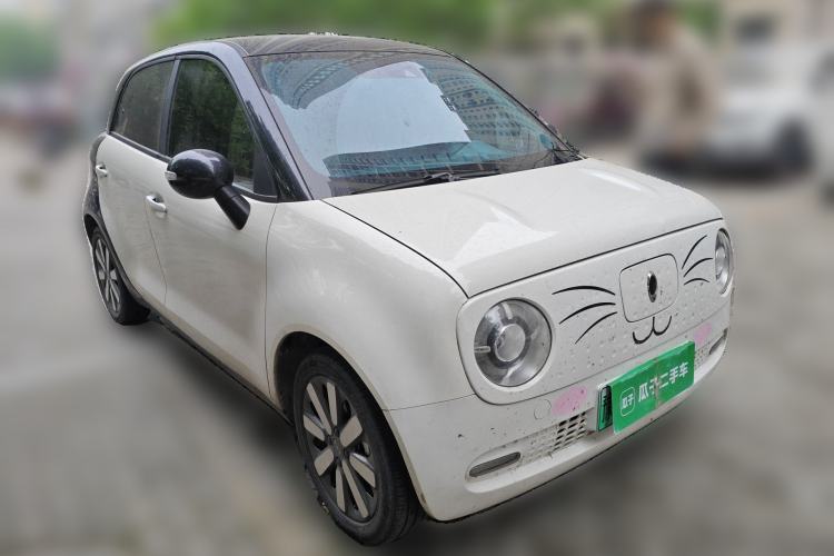 Used ORA Black Cat 2021 351 km Luxury Version Front Right 45 Deg