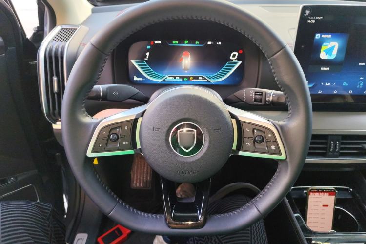 Used BYD Tang New Energy 2018 DM 2.0T All-Wheel Drive Smart Connectivity Luxury Model 7 Seats China V Emission Standard