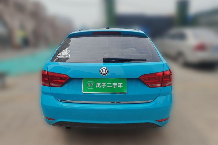 Used Volkswagen Gran Lavida 2015 1.6L Automatic Comfort Edition Rear