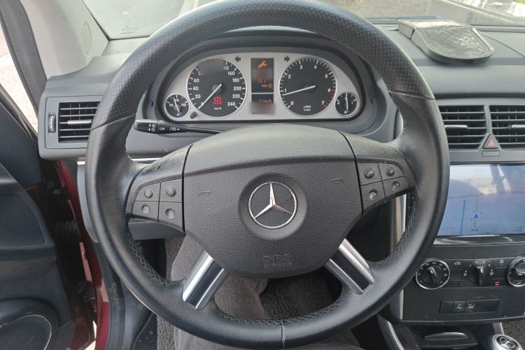 Used Mercedes-Benz B-Class 2009 B 200 Fashion Model Steering Wheel