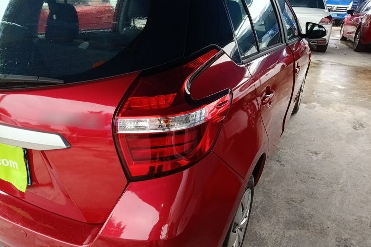Used Toyota YARiS L Zhi Xuan 2020 1.5L CVT Leading Edition Right Rear Taillight