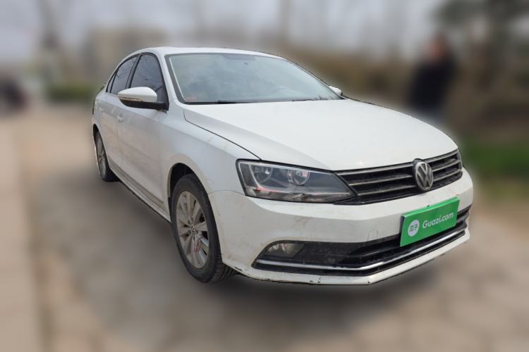 Used Volkswagen Sagitar 2015 1.6L Manual Comfort Model