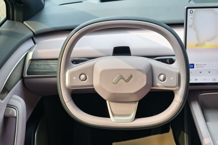 Used ONVO L60 2024 60 kWh Rear-Drive Version
