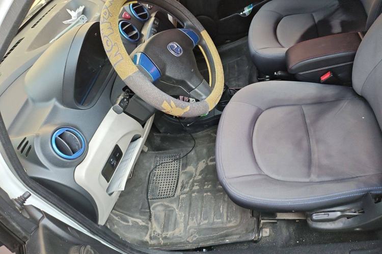 Used JMEV E200L 2018 E200L Standard Model (250 km)