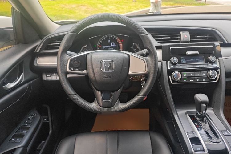 Used Honda Civic 2016 180TURBO CVT Comfort Version