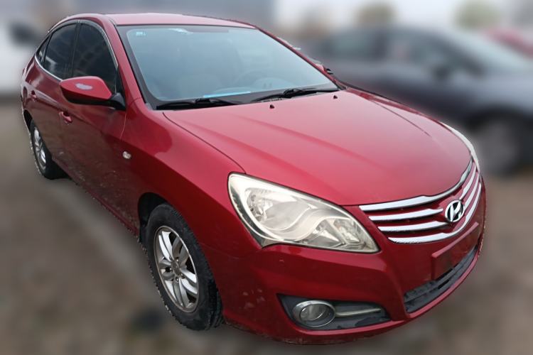 Used Hyundai Celesta 2011 1.6L Automatic Comfort Edition Front Right 45 Deg