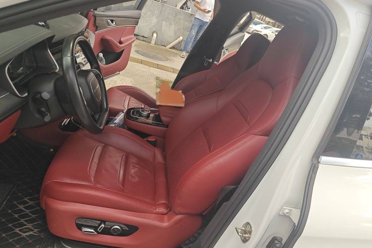 Used SERES SF5 2021 Four-Wheel Drive Freedom Expedition Edition
