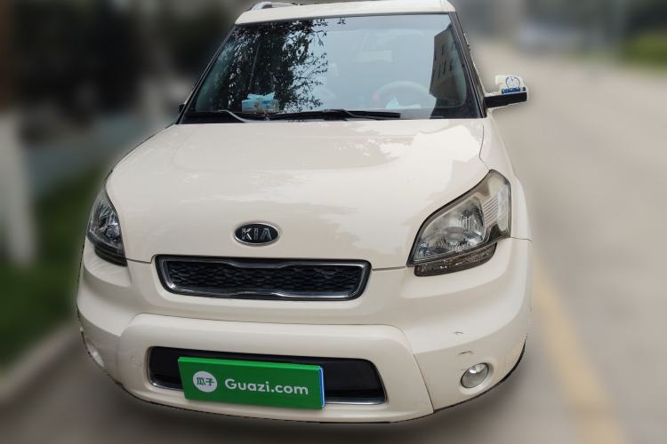 Used Kia Soul 2013 1.6L AT GL Front