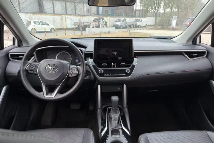 Used Toyota FRONTLANDER 2022 2.0L CVT Luxury PLUS Edition