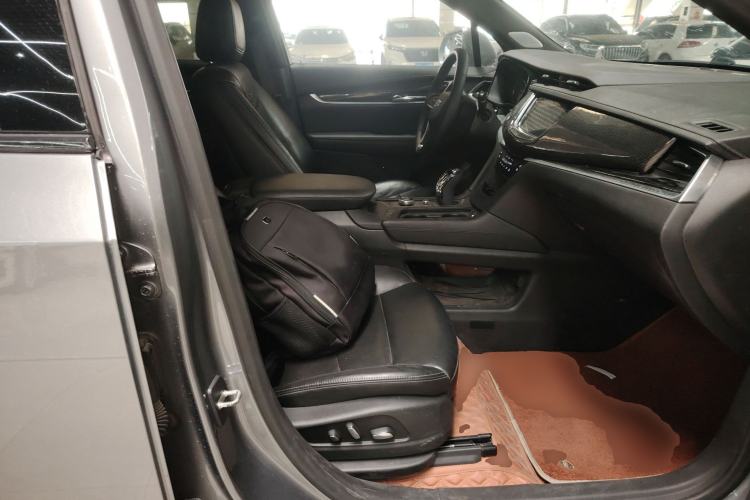 Used Cadillac XT6 2021 28T Six-Seater Four-Wheel-Drive Luxury Version