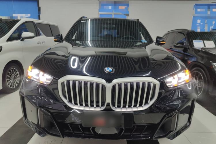 Used BMW X5 2023 xDrive 40Li M Sport Night Edition Package