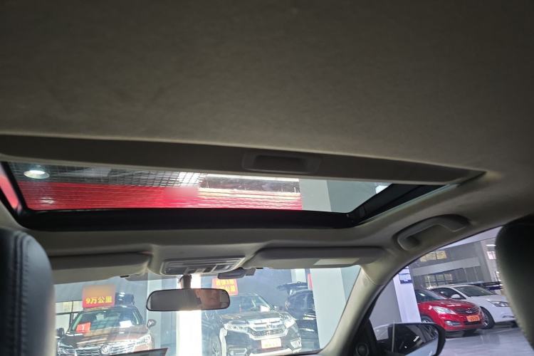 Used Honda Civic 2016 220TURBO CVT Luxury Edition Headliner