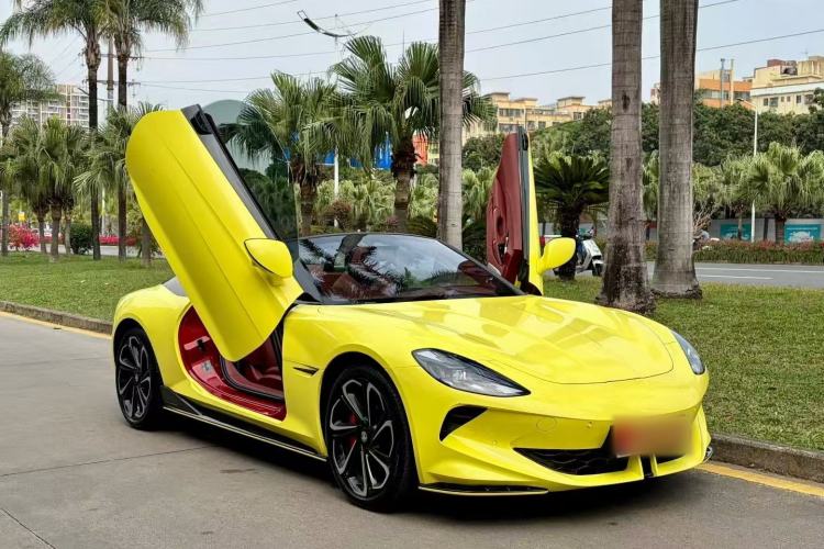 Used MG Cyberster 2024 520 km Legendary All-Wheel-Drive Version