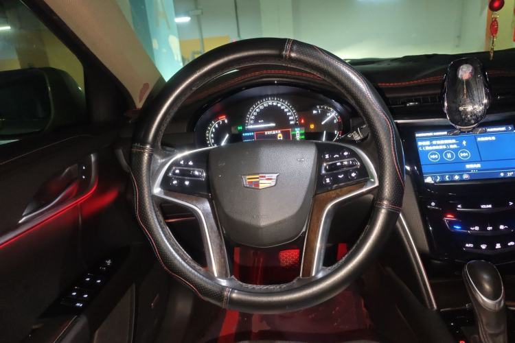 Used Cadillac XTS 2018 28T Tech Edition Steering Wheel