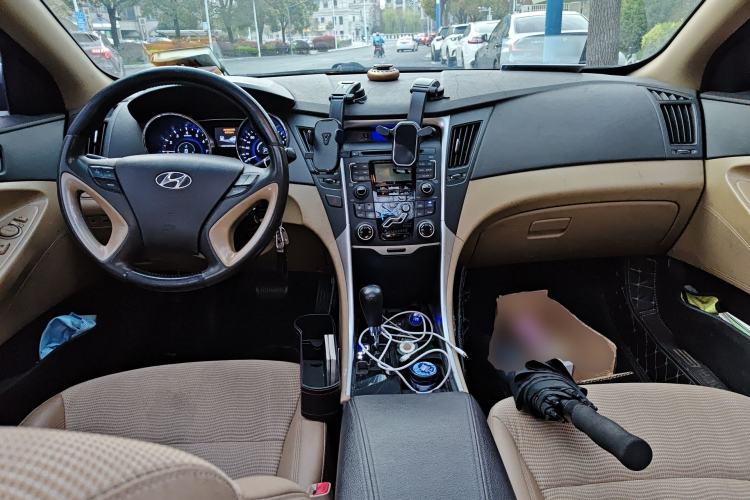 Used Hyundai Sonata 2011 2.0L Automatic Leading Edition
