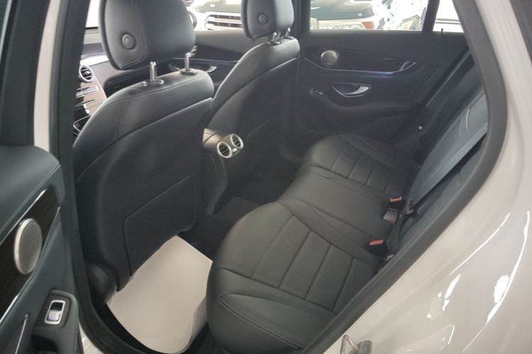 Used Mercedes-Benz GLC 2017 GLC 260 4MATIC Luxury Model