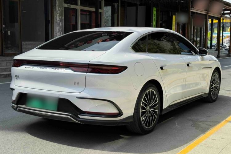 Used BYD Han 2023 EV Champion Edition 506KM Front-Wheel-Drive Premium Model Exterior 2