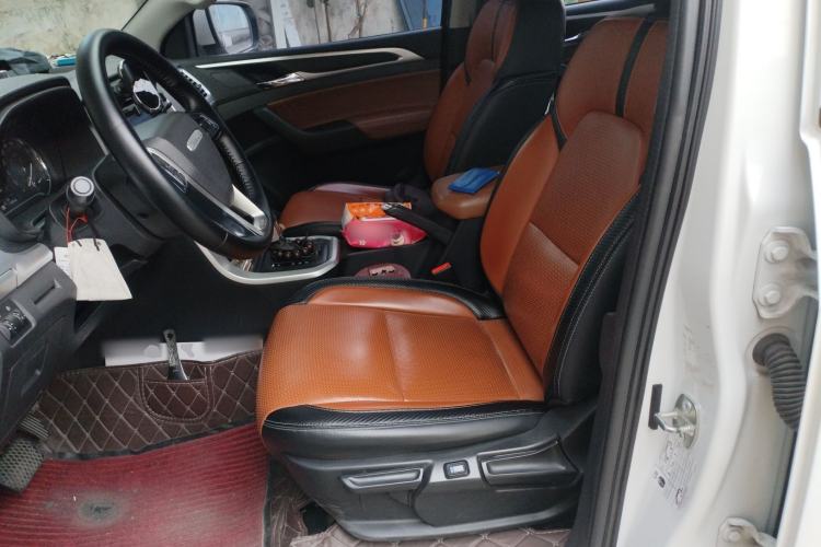 Used SAIC MAXUS T70 2021 2.0T Diesel Automatic 4x4 Elite Edition Standard Cab High Ground Clearance
