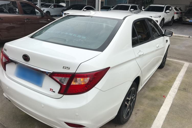 Used BYD G5 2014 1.5TI Manual Luxury Edition
