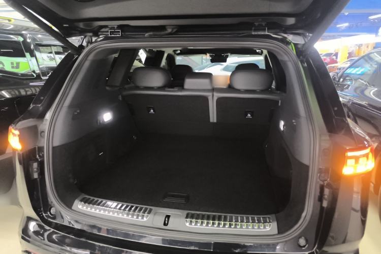 Used Dongfeng eπ eπ008 2025 210 Ultra Range-Extended Version 5 Seats