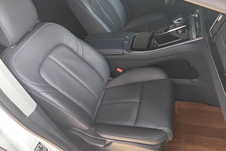 Used GAC Trumpchi M8 2021 Master Series 390T Prestige Edition Right Front Seat