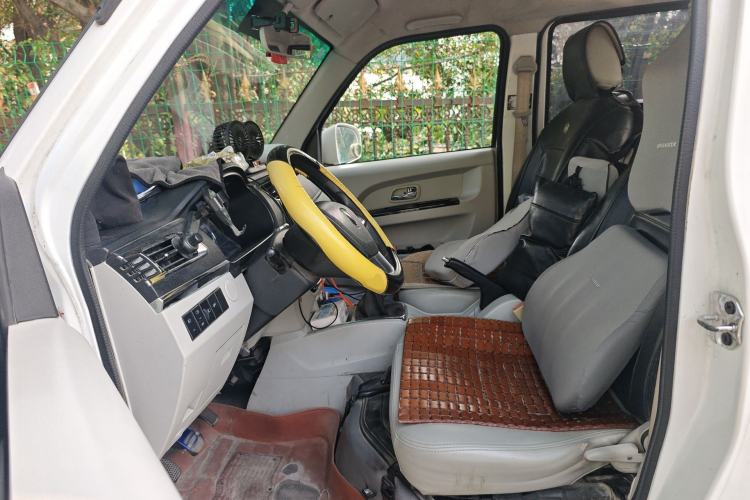 Used Jinbei New Hiace X30L 2021 1.5L Business Central Air-Conditioned Coach China VI Standard SWC15M Left Front Seat