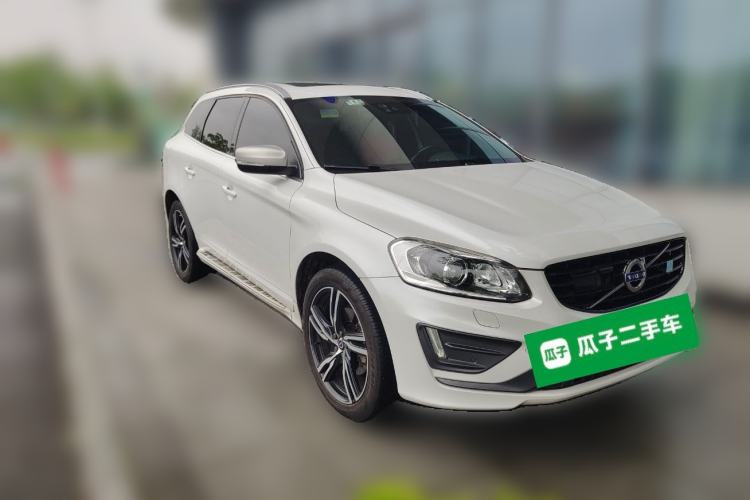 Used Volvo XC60 2017 T5 AWD Personalized Sport Upgrade Edition
