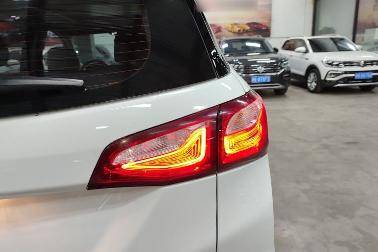 Used Chevrolet Equinox 2019 535T Automatic YuJie Edition China VI