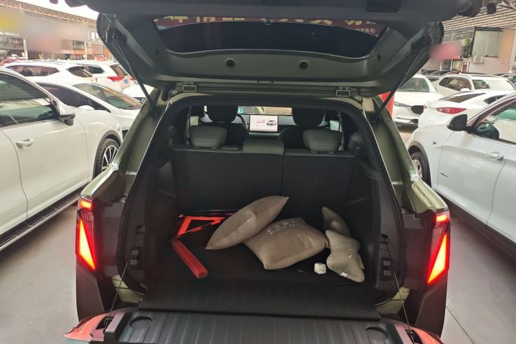 Used Dongfeng NAMMI 06 2025 401 Pro Trunk