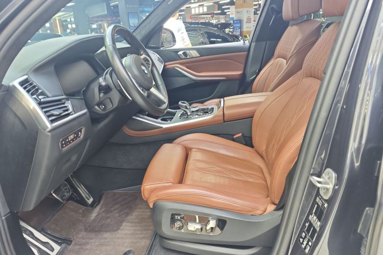 Used BMW X7 2020 xDrive40i Luxury M Sport Package