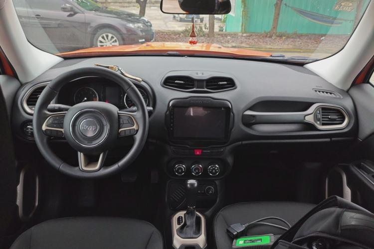 Used Jeep Renegade 2017 180T Automatic Kinetic Edition+