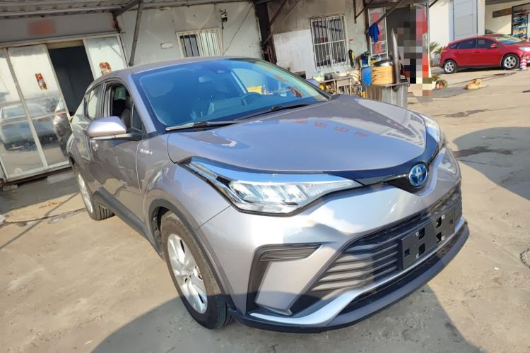 Used Toyota IZOA 2021 Dual-Motor 2.0L Yixiang Edition Front Right 45 Deg