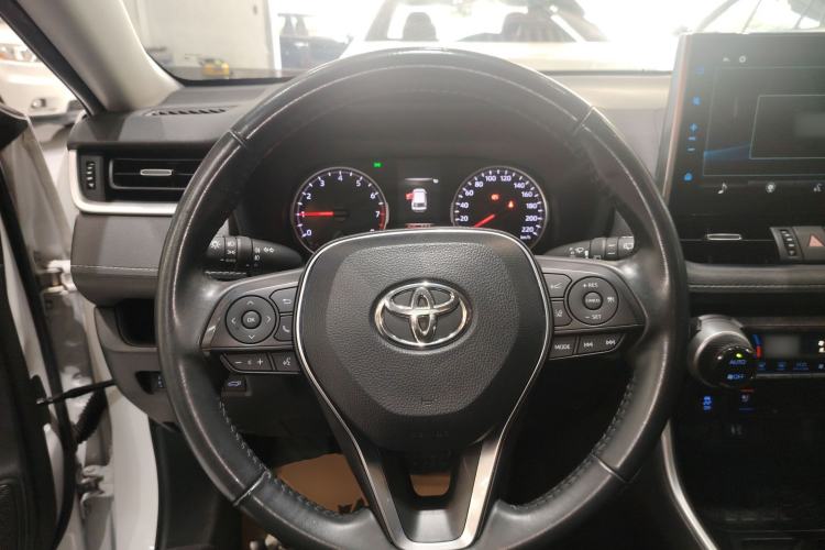 Used Toyota Wildlander 2021 2.0L CVT Two-Wheel Drive Luxury Edition